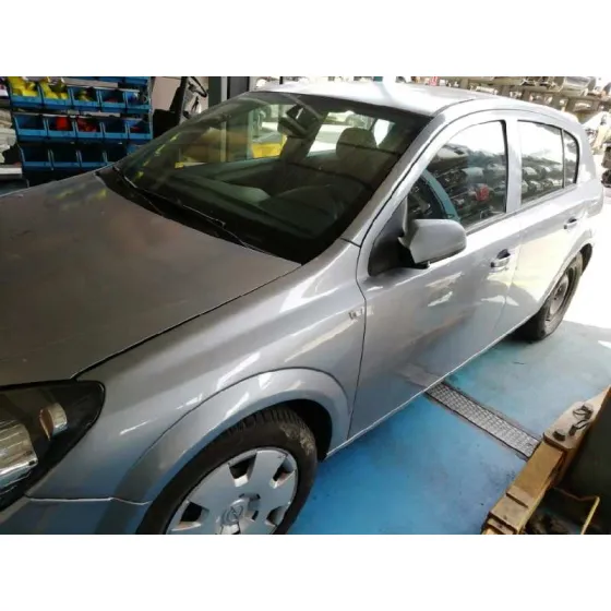 OPEL ASTRA H BERLINA '2004 COSMO GRIS PLATA