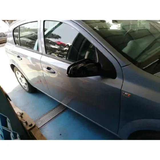 OPEL ASTRA H BERLINA '2004 COSMO GRIS PLATA