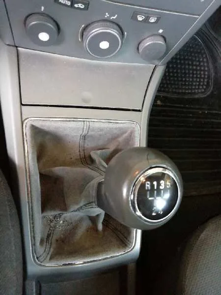 OPEL ASTRA H BERLINA '2004 COSMO GRIS PLATA