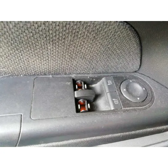 OPEL ASTRA H BERLINA '2004 COSMO GRIS PLATA