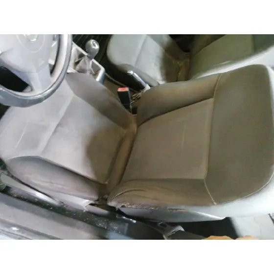 OPEL ASTRA H BERLINA '2004 COSMO GRIS PLATA