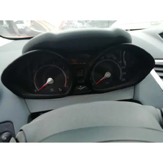 FORD FIESTA (CB1) '2009 GHIA VERDE