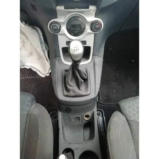 FORD FIESTA (CB1) '2009 GHIA VERDE