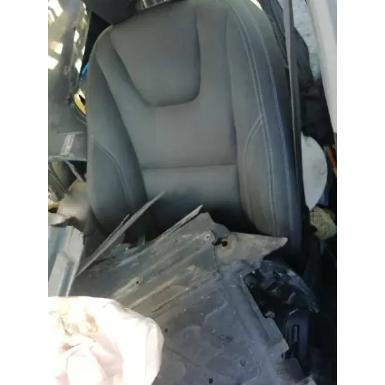 VOLVO S60 LIM. '2013 KINETIC AZUL