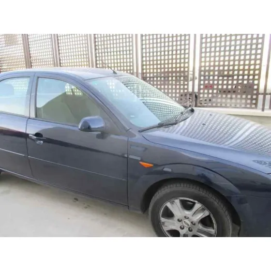 FORD MONDEO BERLINA (GE) '2002 AMBIENTE AZUL