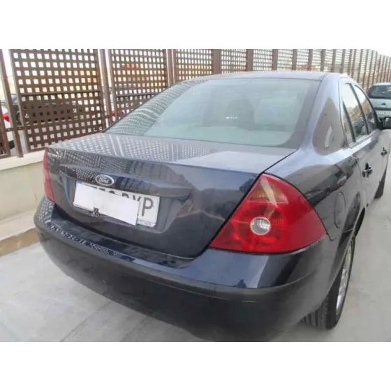 FORD MONDEO BERLINA (GE) '2002 AMBIENTE AZUL