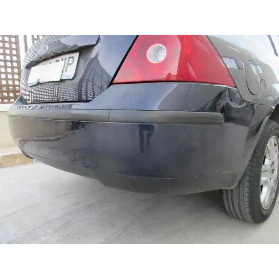 FORD MONDEO BERLINA (GE) '2002 AMBIENTE AZUL