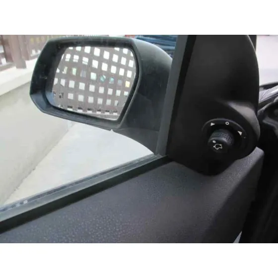 FORD MONDEO BERLINA (GE) '2002 AMBIENTE AZUL