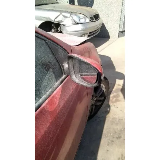 VOLKSWAGEN GOLF VI (5K1) '2011 RABBIT BLUEMOTION ROJO