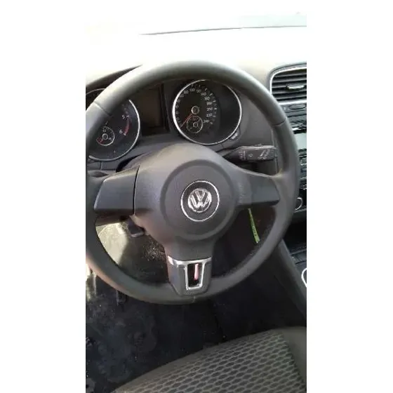 VOLKSWAGEN GOLF VI (5K1) '2011 RABBIT BLUEMOTION ROJO