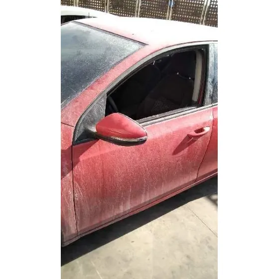 VOLKSWAGEN GOLF VI (5K1) '2011 RABBIT BLUEMOTION ROJO