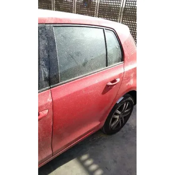 VOLKSWAGEN GOLF VI (5K1) '2011 RABBIT BLUEMOTION ROJO