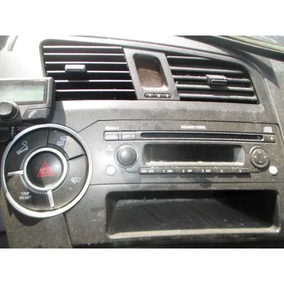 SSANGYONG KYRON '2008 200 XDI PREMIUM 4WD GRIS OSCURO