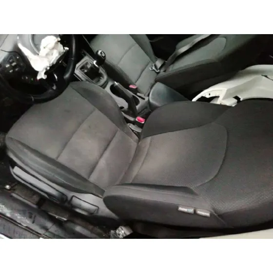 KIA CARENS ( ) '2014 1.7 CRDI CAT BLANCO