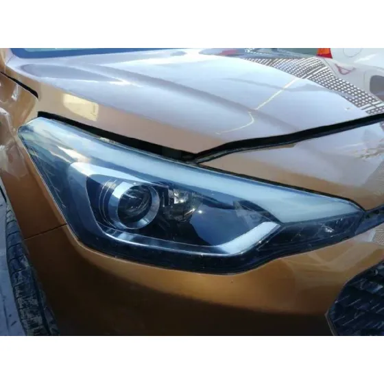 HYUNDAI I20 '2016 BASIS BLUE NARANJA