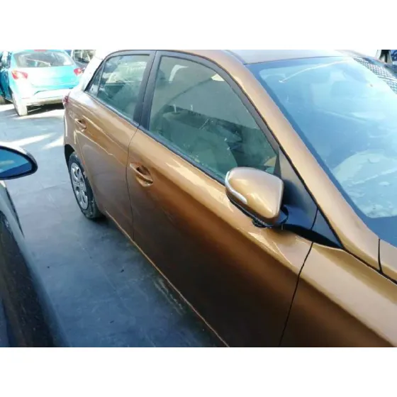 HYUNDAI I20 '2016 BASIS BLUE NARANJA