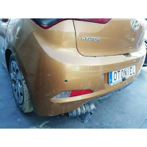 HYUNDAI I20 '2016 BASIS BLUE NARANJA