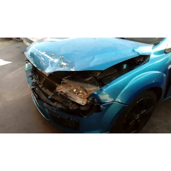 FORD FOCUS BERLINA (CAP) '2005 * AZUL