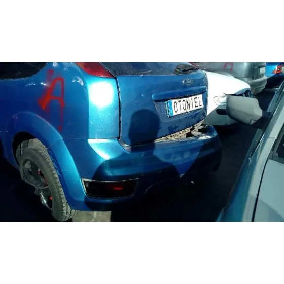 FORD FOCUS BERLINA (CAP) '2005 * AZUL