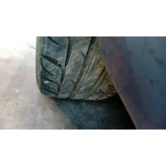 FORD FOCUS BERLINA (CAP) '2005 * AZUL
