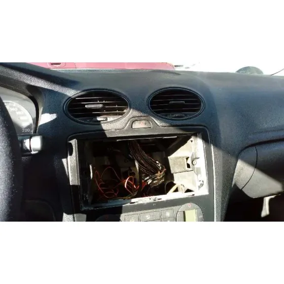 FORD FOCUS BERLINA (CAP) '2005 * AZUL