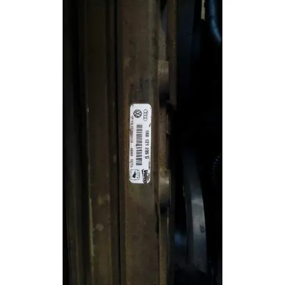 VOLKSWAGEN GOLF V VARIANT (1K5) '2008 ADVANCE NEGRO