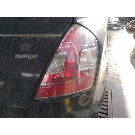 FIAT STILO (192) '2006 1.9 120 DYNAMIC MULTIJET NEGRO
