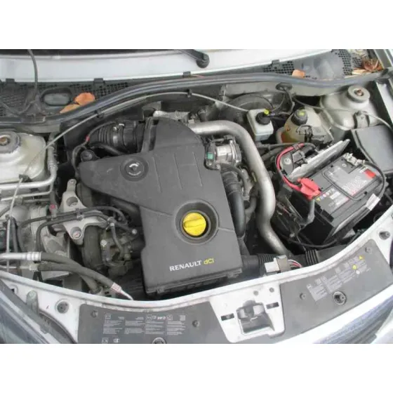 DACIA SANDERO '2012 LAUREATE MUSIC PLATA