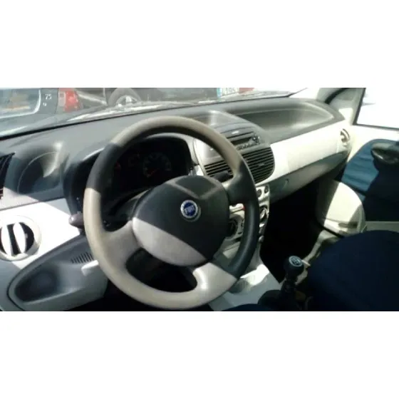FIAT PUNTO BERLINA (188) '2004 1.2 8V ACTIVE GRIS VERDOSO