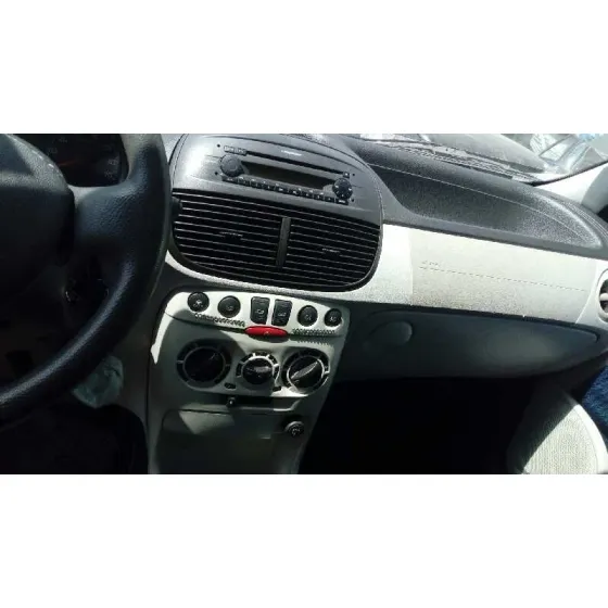 FIAT PUNTO BERLINA (188) '2004 1.2 8V ACTIVE GRIS VERDOSO