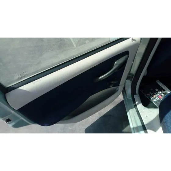 FIAT PUNTO BERLINA (188) '2004 1.2 8V ACTIVE GRIS VERDOSO