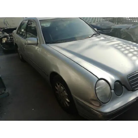 MERCEDES CLASE E (W210) BERLINA DIESEL '2001 320 CDI (210.026) GRIS