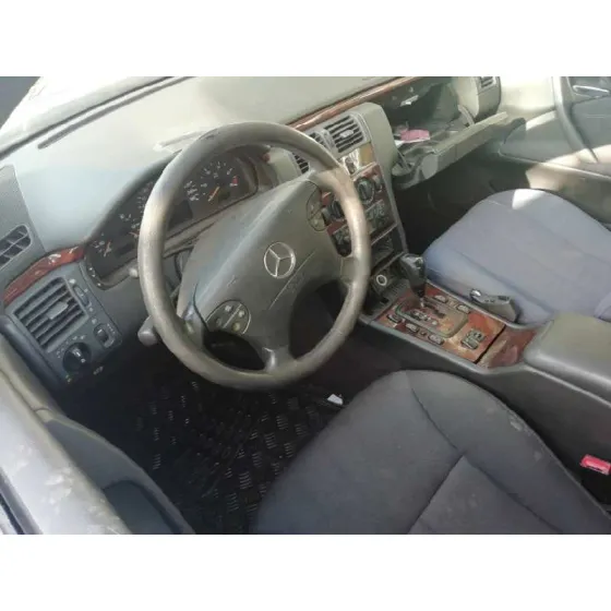 MERCEDES CLASE E (W210) BERLINA DIESEL '2001 320 CDI (210.026) GRIS