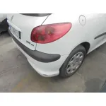 PEUGEOT 206 BERLINA PEUGEOT 206 BERLINA '2006 XS-LINE BLANCO 2001