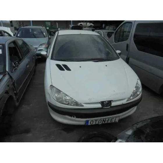 PEUGEOT 206 BERLINA '2006 XS-LINE BLANCO