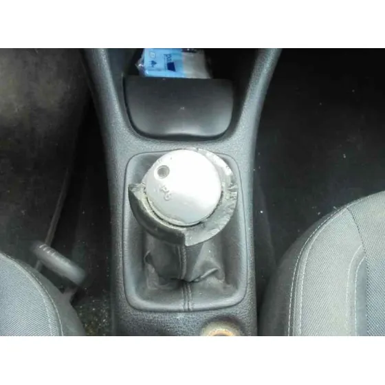 PEUGEOT 206 BERLINA '2006 XS-LINE BLANCO