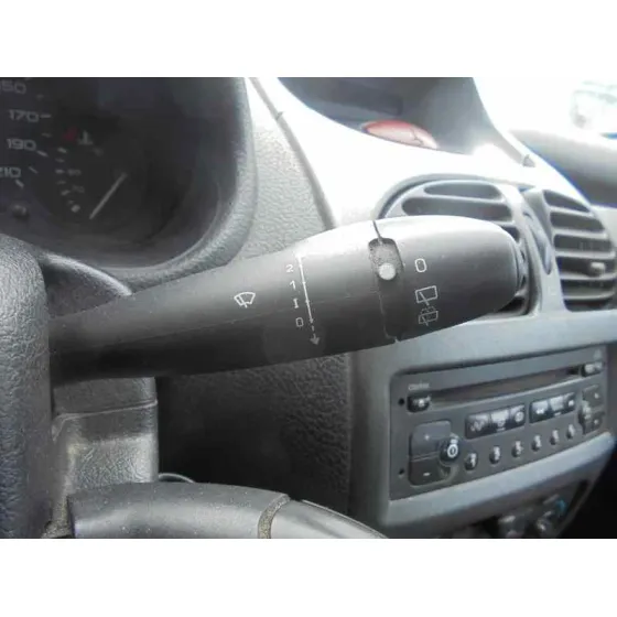 PEUGEOT 206 BERLINA '2006 XS-LINE BLANCO