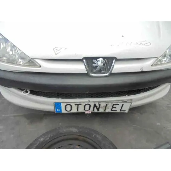 PEUGEOT 206 BERLINA '2006 XS-LINE BLANCO