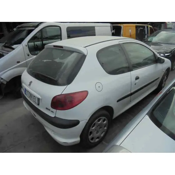 PEUGEOT 206 BERLINA '2006 XS-LINE BLANCO