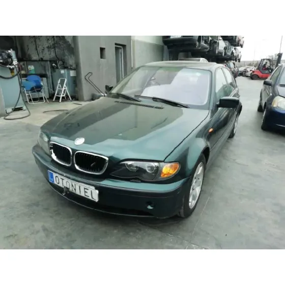 BMW SERIE 3 BERLINA (E46) '2003 320D VERDE