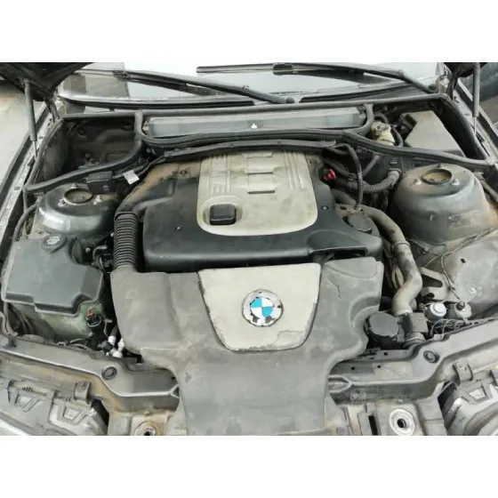 BMW SERIE 3 BERLINA (E46) '2003 320D VERDE
