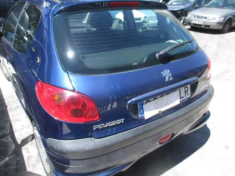 PEUGEOT 206 BERLINA PEUGEOT 206 BERLINA '2003 X-LINE CLIM AZUL 2005