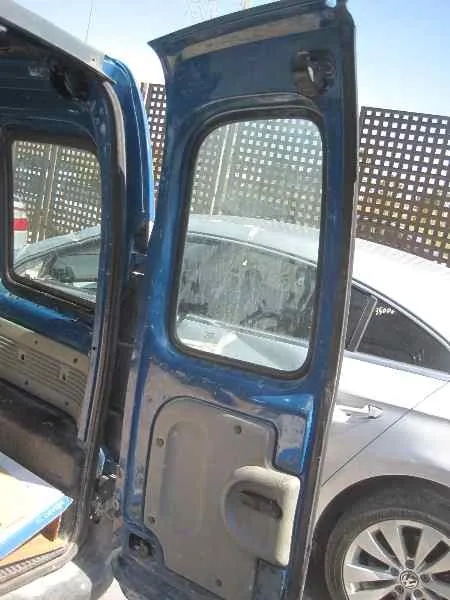 RENAULT KANGOO (F/KC0) RENAULT KANGOO (F/KC0) '2002 AUTHENTIQUE AZUL 2001