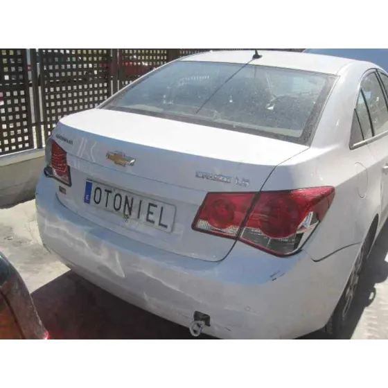 CHEVROLET CRUZE '2010 LS BLANCO