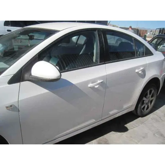 CHEVROLET CRUZE '2010 LS BLANCO