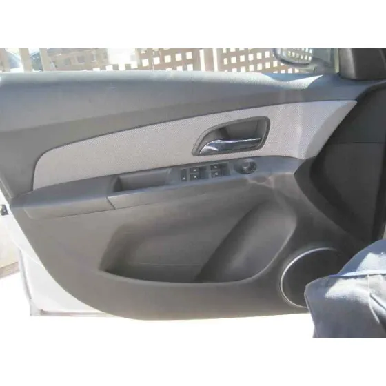 CHEVROLET CRUZE '2010 LS BLANCO