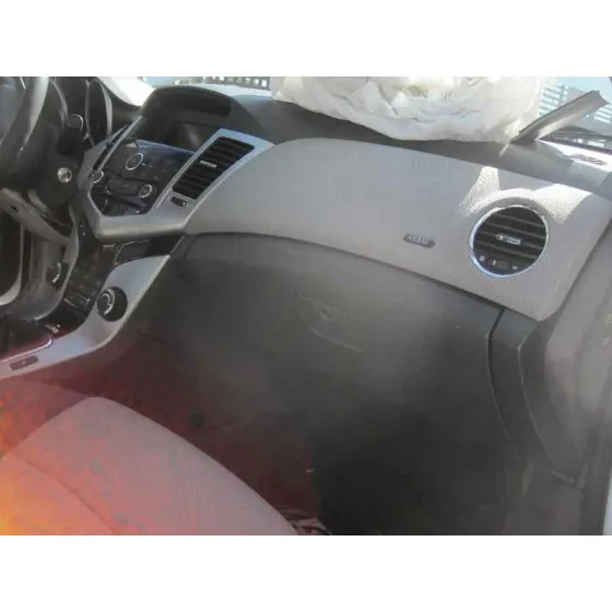CHEVROLET CRUZE '2010 LS BLANCO