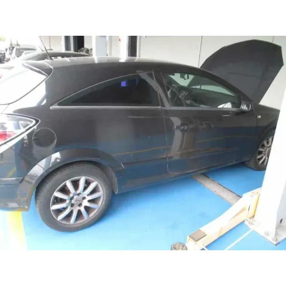 OPEL ASTRA GTC '2005 COSMO NEGRO