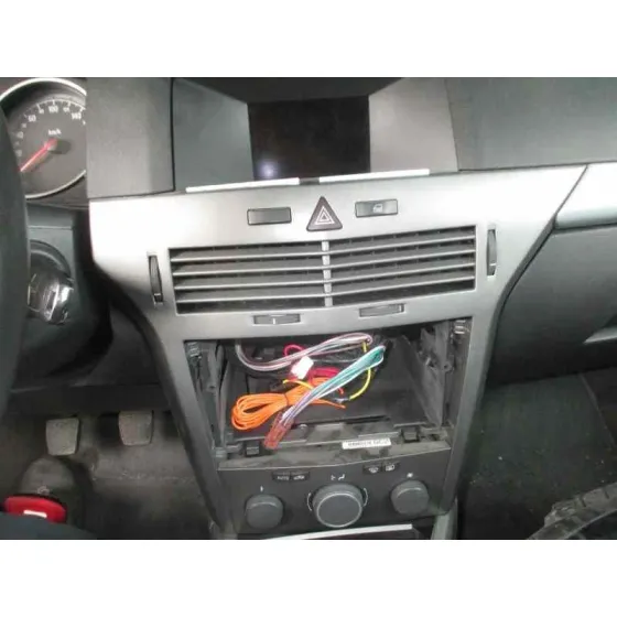 OPEL ASTRA GTC '2005 COSMO NEGRO