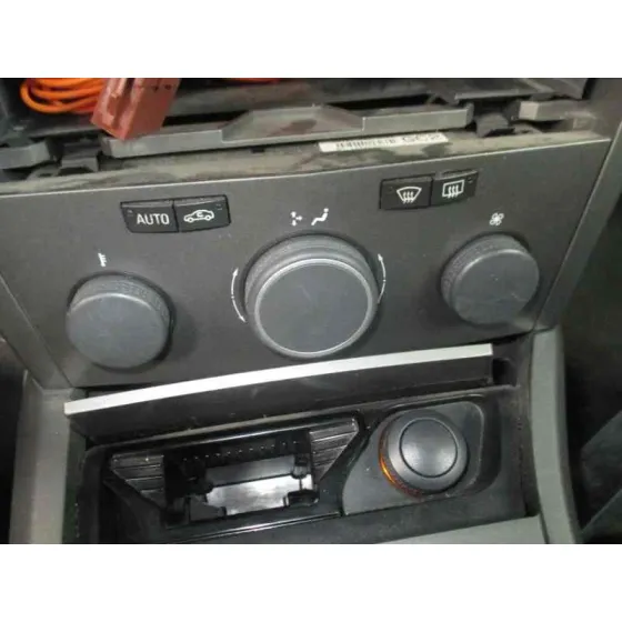 OPEL ASTRA GTC '2005 COSMO NEGRO